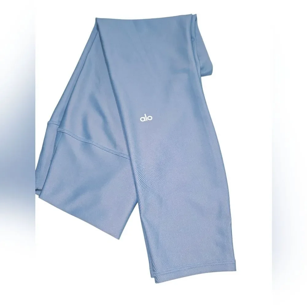 ALO Yoga sleek stylish